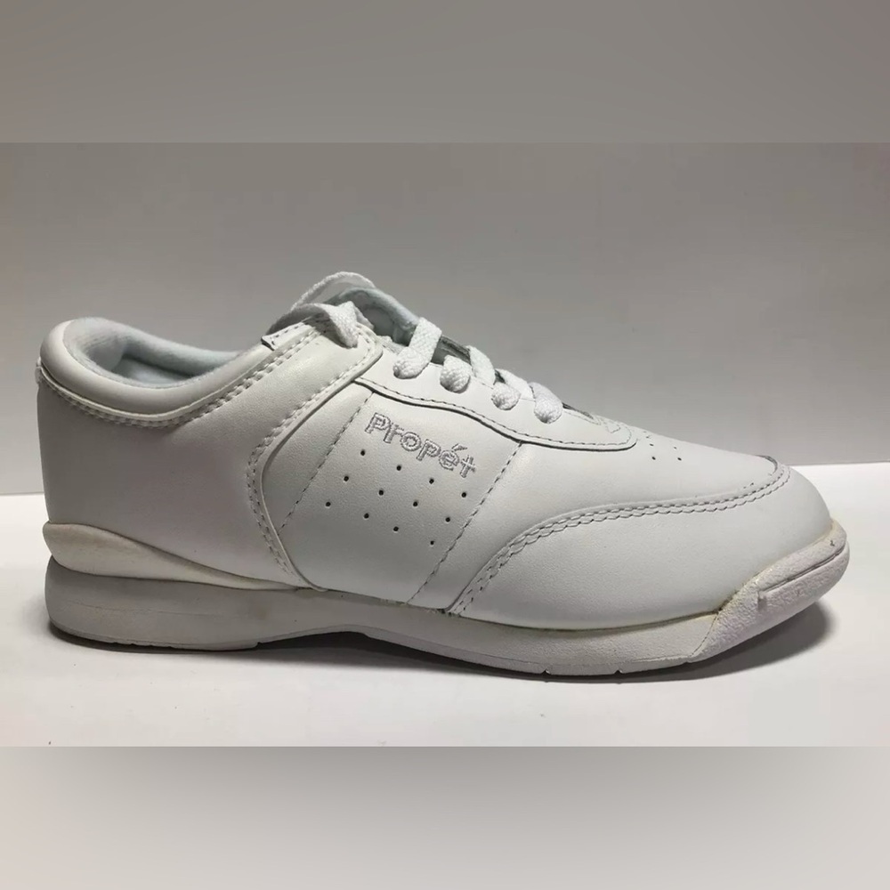 Propet Life Walker Womens Sneaker White Size 7.5 B
